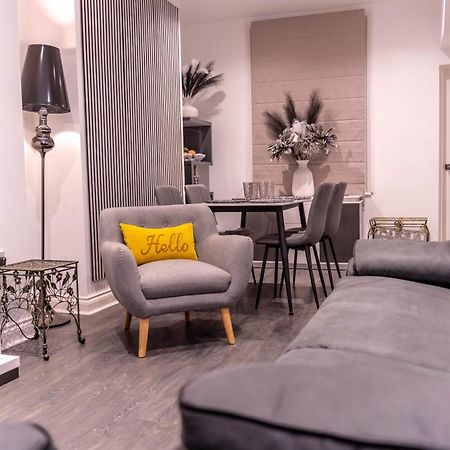 Lodging In Carrickfergus Centre Екстериор снимка